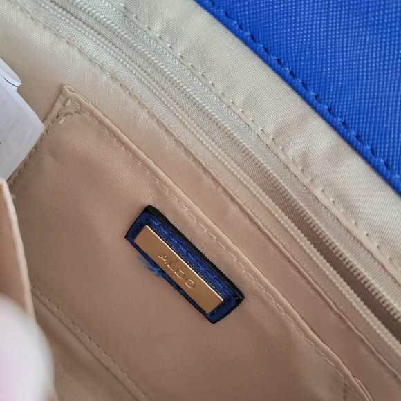 Aldo Blue Clutch with Gold Strap - Picture 4 of 4